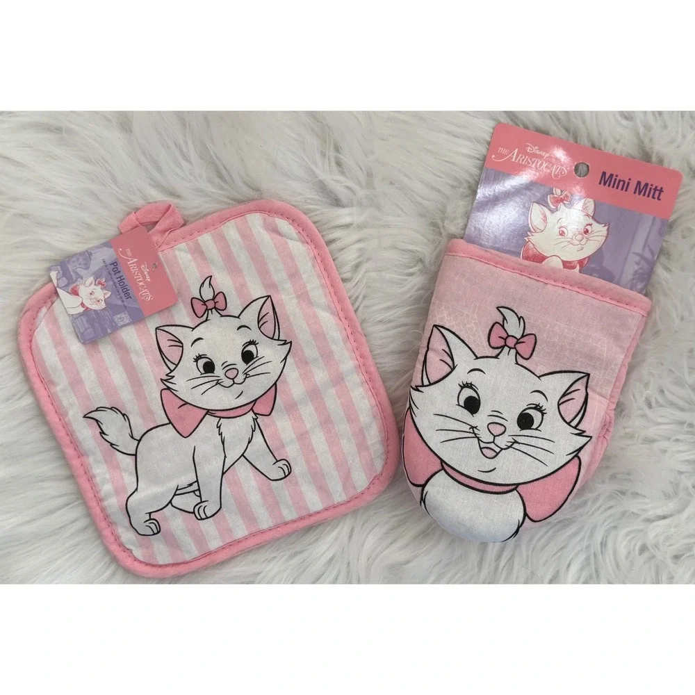 Disney The Aristocats Marie Pot Holder and Mini Oven Mitt Set Pink White NEW
